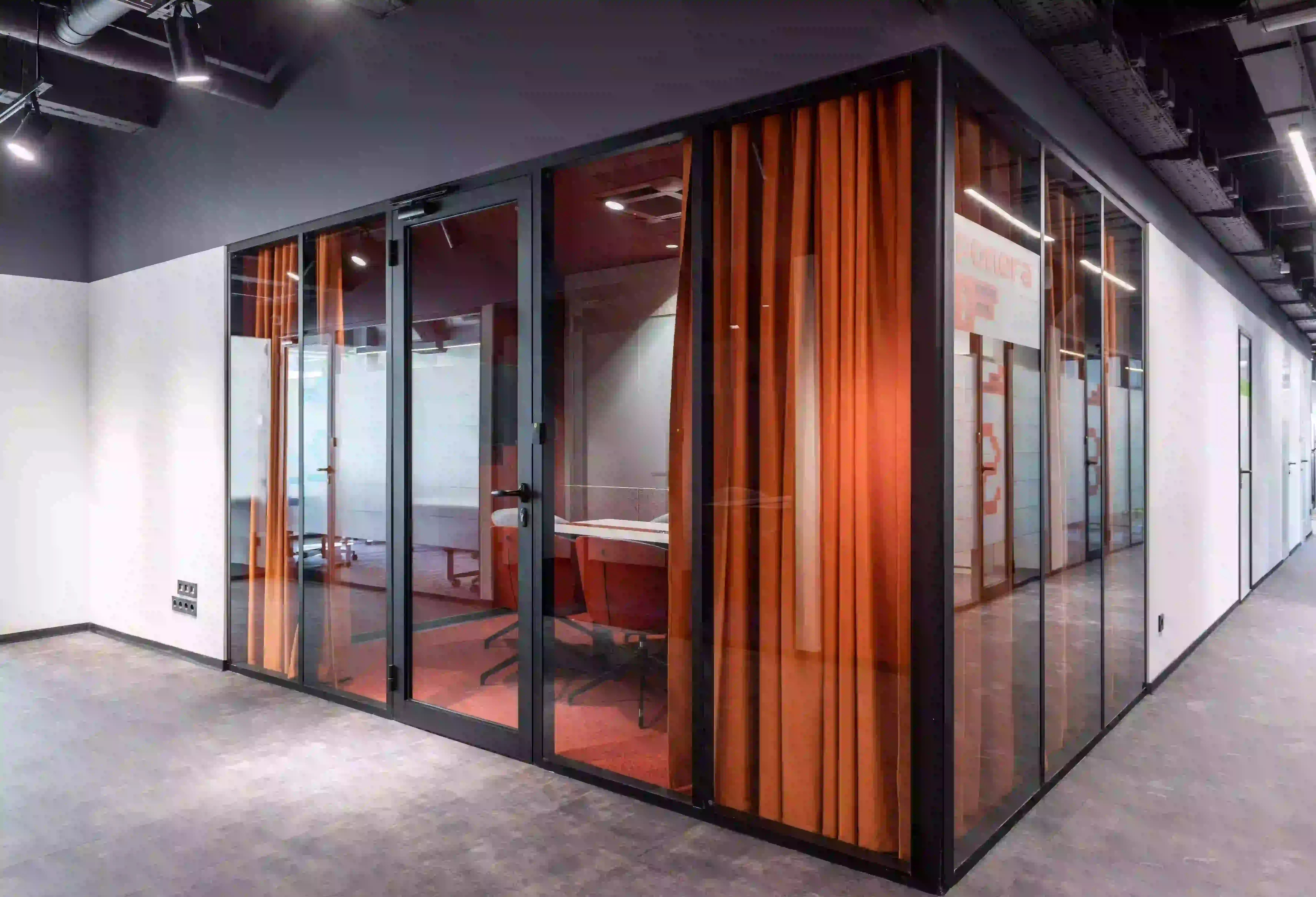  Creating a Comfortable and Ergonomic Workspace through Office Interior Design | interior design in dubai